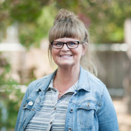 Danette Swan